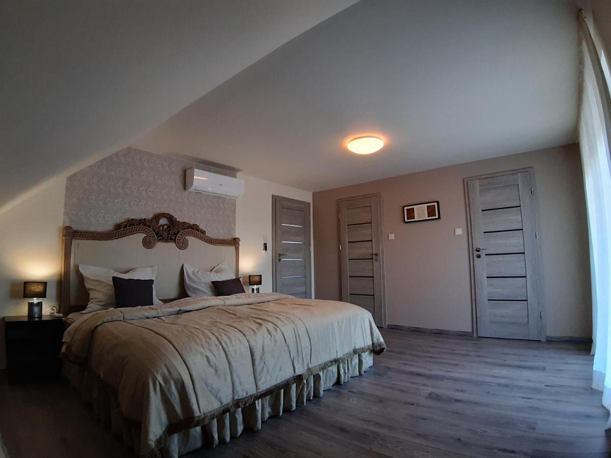 Profi Kecó Apartman Balatonalmádi Exterior foto