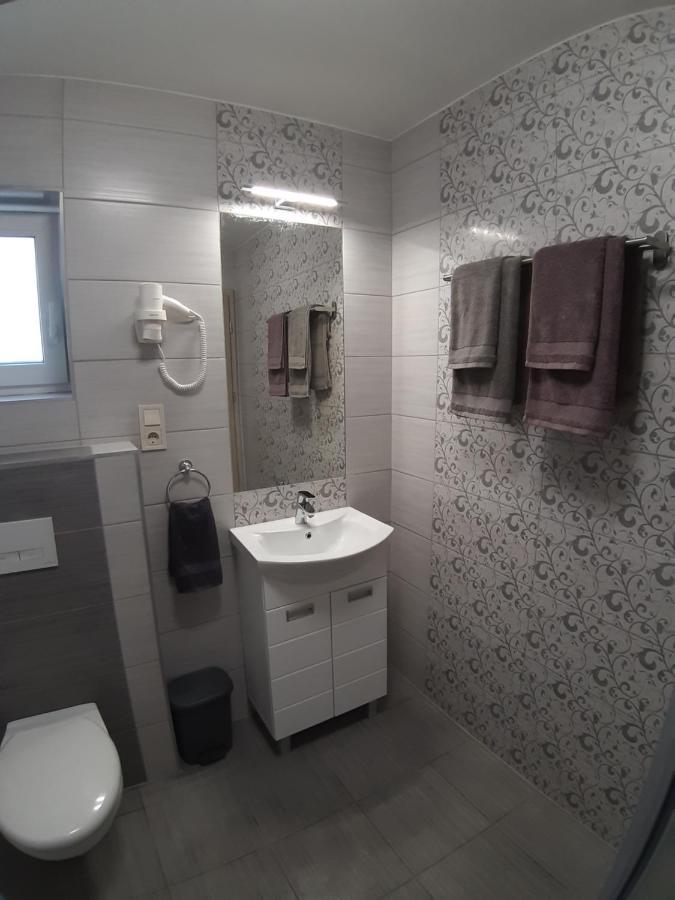 Profi Kecó Apartman Balatonalmádi Exterior foto